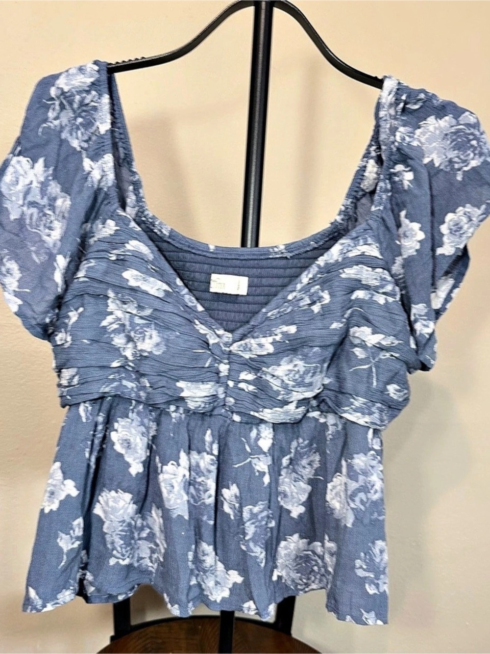 Babydoll Hollister Women’s Floral Smocked Square Neck Puff Sleeve Peplum XL Crop